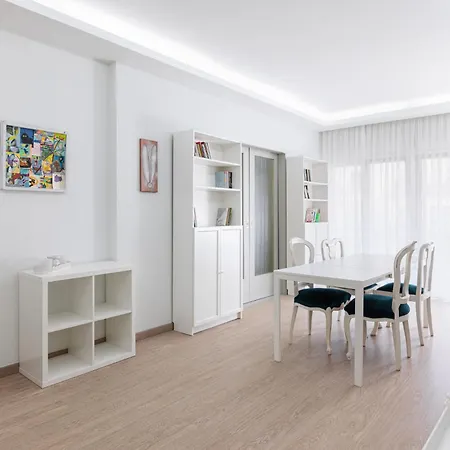Διαμέρισμα F & B Collection - Flat For 4 *